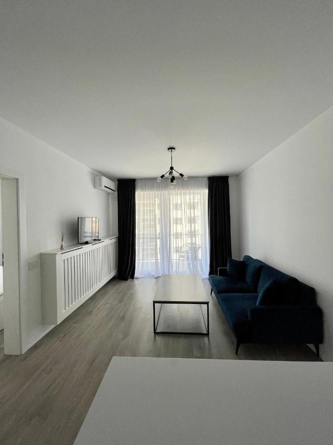 Cozy 1 Bedroom Apartment Oradea Exteriör bild